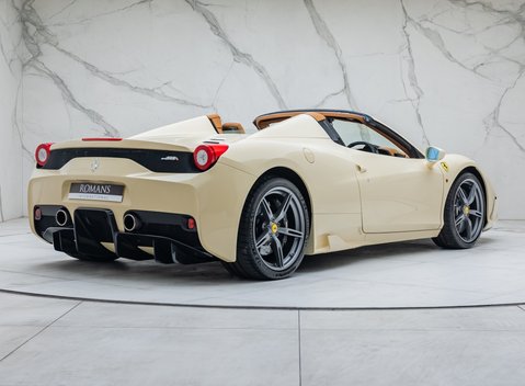 Ferrari 458 Speciale Aperta 5