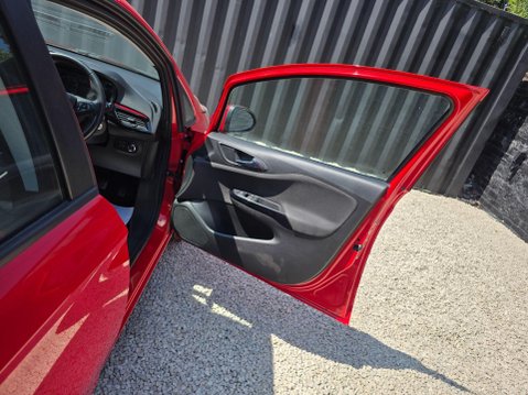 Vauxhall Corsa 1.4i ecoTEC SRi Nav Euro 6 5dr 19