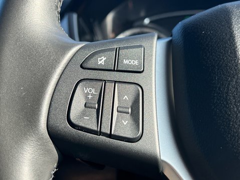 Suzuki Vitara SZ-T 30