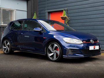 Volkswagen Golf 2.0 Golf GTi Performance TSi 3dr