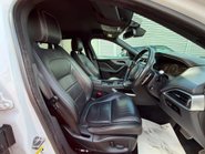 Jaguar F-Pace 3.0 D300 V6 S SUV 5dr Diesel Auto AWD Euro 6 (s/s) (300 ps) 3