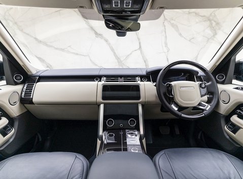 Land Rover Range Rover 4.4 SDV8 Vogue SE 16