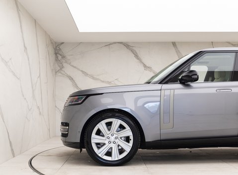 Land Rover Range Rover P400 HSE 26