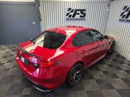 Alfa Romeo Giulia 2.9 V6 Bi-Turbo Quadrifoglio Saloon 4dr Petrol Auto Euro 6 (s/s) (510 ps) 18