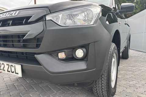 Isuzu D-Max 1.9 TD Utility 4x4 Single Cab Pickup 17