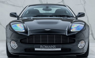 Aston Martin Vanquish S Ultimate 7