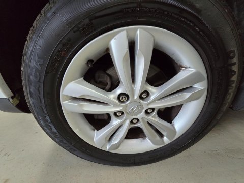 Hyundai ix35 1.7 CRDi Premium Euro 5 (s/s) 5dr 47