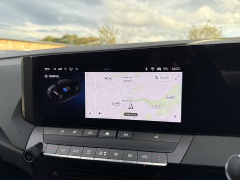 Vauxhall Astra Electric 54kWh GS Hatchback 5dr Electric Auto (156 ps) 43