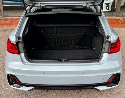 Audi A1 1.0 A1 Sportback 25 TFSI Black Edition Semi-Auto 5dr 63