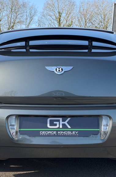 Bentley Continental GT - CYPRESS GREEN - 15 SERVICES RECORDED  