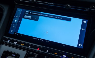 Aston Martin DB12 V8 20