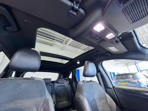 Ford Kuga 2.5 Duratec 14.4kWh ST-Line X Edition CVT Euro 6 (s/s) 5dr 32