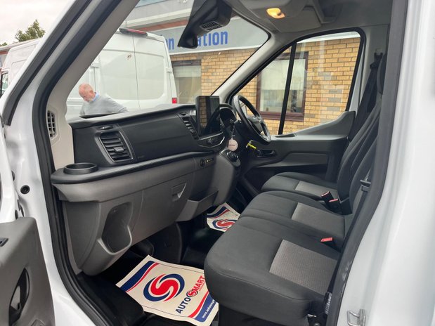 Ford Transit Transit 350 L3 Diesel FWD 2.0 Eco Blue 165ps H2 Leader Van Auto [DAP] 18