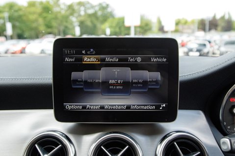 Mercedes-Benz GLA Class GLA 200 D 4MATIC AMG LINE PREMIUM PLUS 23