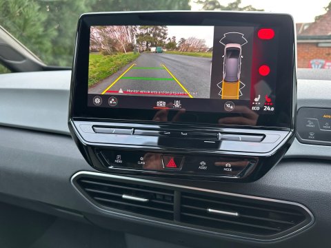 Volkswagen ID.3 Pro 58kWh Family Auto 5dr 19