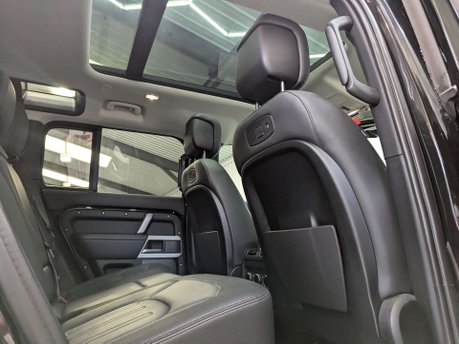 Land Rover Defender 2.0 Defender X-Dynamic HSE PHEV Auto 4WD 5dr 60