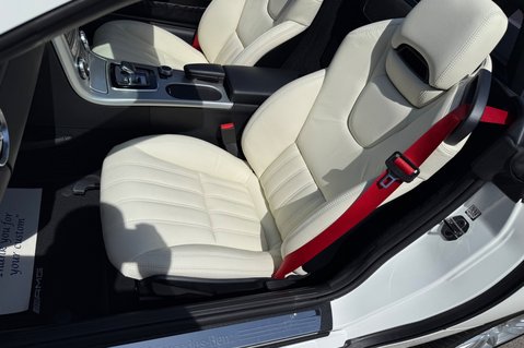 Mercedes-Benz SLC SLC 250 D AMG LINE - CAMERA -AIRSCARF -PARKTRONIC -HEATED SEATS 34