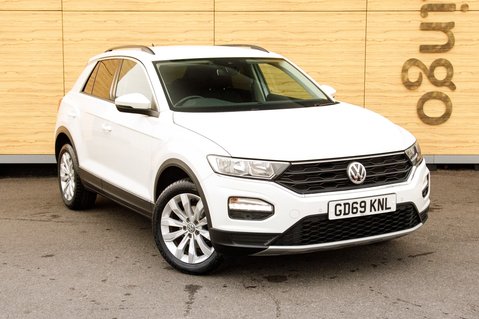 Volkswagen T-Roc SE TSI 1