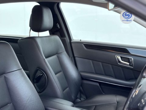 Mercedes-Benz E Class 2.1 E220 BlueEfficiency AvantGarde CDi Auto 4dr 21