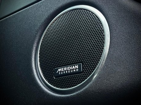 Land Rover Discovery Sport R-DYNAMIC HSE PHEV 14