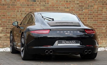 Porsche 911 50th Anniversary Edition 11