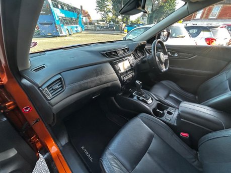 Nissan X-Trail 1.6 dCi Tekna XTRON Euro 6 (s/s) 5dr 16