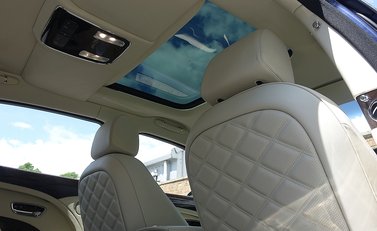 Bentley Mulsanne Mulliner 12