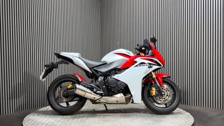Honda CBR CBR 600 2011 ONLY 11K LONG MOT WARRANTY SUPER SPORT 600CC 4