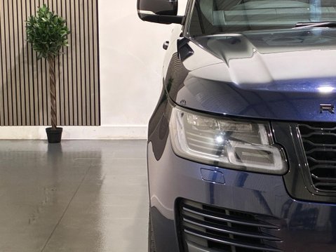 Land Rover Range Rover 4.4 SD V8 Vogue SE Auto 4WD Euro 6 (s/s) 5dr 51