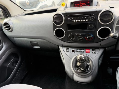 Peugeot Partner 1.6 HDi 850 Professional Panel Van 4dr Diesel Manual L1 (132 g/km, 90 bhp) 32