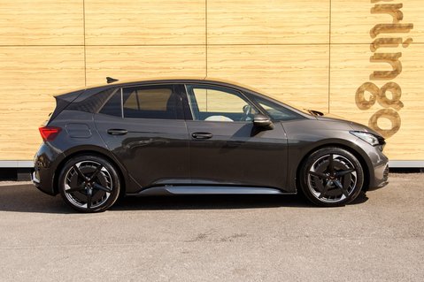 Cupra Born V3 9