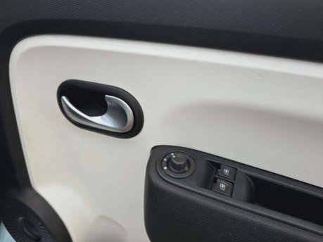 Renault Twingo 0.9 TCe ENERGY Dynamique Euro 6 (s/s) 5dr 45