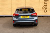 Ford Focus TITANIUM 6