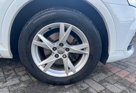 Audi Q3 2.0 TDI SE 19