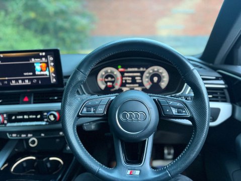 Audi A4 2.0 TDI 30 S line Estate 5dr Diesel S Tronic Euro 6 (s/s) (136 ps) 16