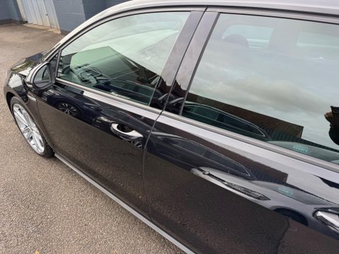 Volkswagen Golf GTD TDI DSG 43