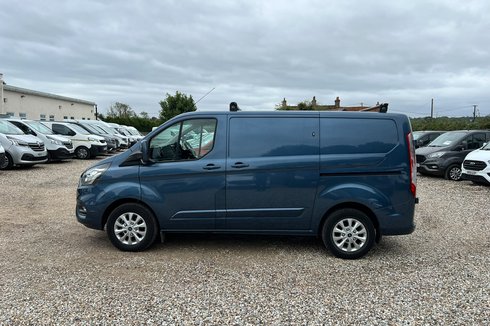 Ford Transit Custom SWB L1H1 Low Roof Limited 280 Air Con Alloys Sensors EURO 6 NO VAT