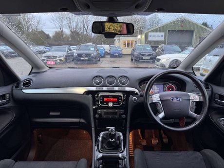 Ford S-Max 2.0 S-Max Titanium TDCi 138 5dr 23