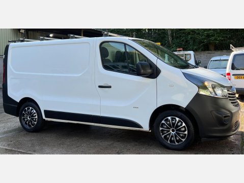 Vauxhall Vivaro 1.6 CDTi 2900 BiTurbo ecoFLEX L1 H1 Euro 5 (s/s) 5dr 7