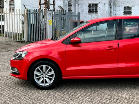Volkswagen Polo SE 15