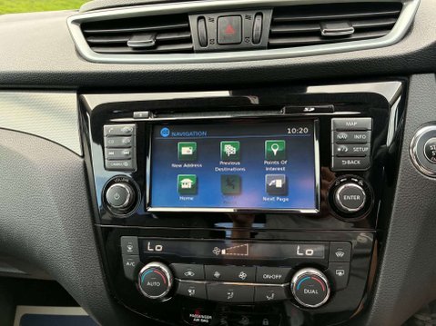 Nissan Qashqai 1.5 Qashqai Tekna dCi 5dr 14