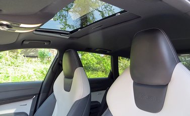 Audi RS6 Avant Plus 7