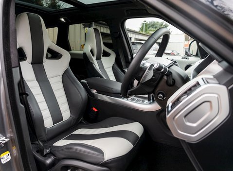 Land Rover Range Rover Sport 5.0 SVR 12