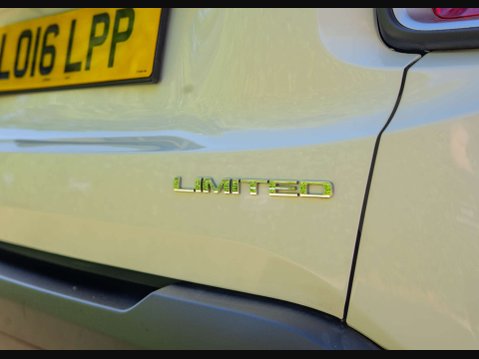 Jeep Renegade 2.0 Renegade Limited Edition MultiJet 4x4 4WD 5dr 37