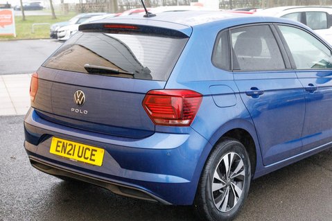 Volkswagen Polo MATCH TSI 8