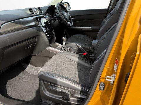 Suzuki Vitara 1.4 Boosterjet 48V Hybrid SZ5 5dr 2