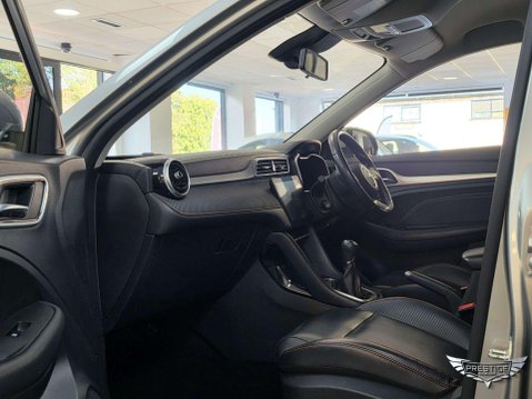 MG ZS 1.5 VTi-TECH Exclusive Euro 6 (s/s) 5dr 51