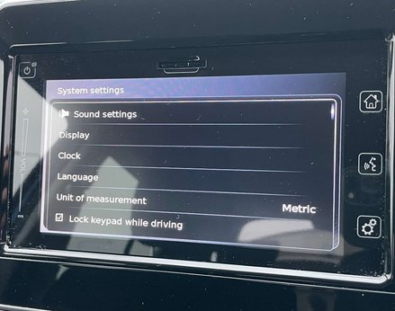 Suzuki Ignis 1.2 Ignis SZ-T DualJet 5dr 31