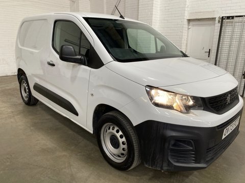 Peugeot Partner BLUEHDI PROFESSIONAL PREMIUM PLUS L1 3
