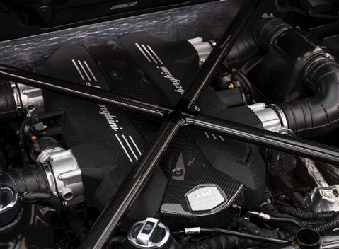 Lamborghini Aventador SV LP 750-4 Roadster 37